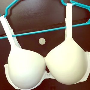 MAIDENFORM-38DD Custom fit  Demi Push-up Bra